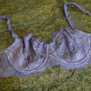 VS Unlined Uplift Dream Angels Wicked Bra 32DD